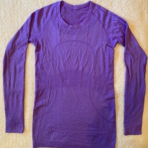 Lululemon Swiftly Tech Long Sleeve Crew in Heathered Purple Women’s Size 6
